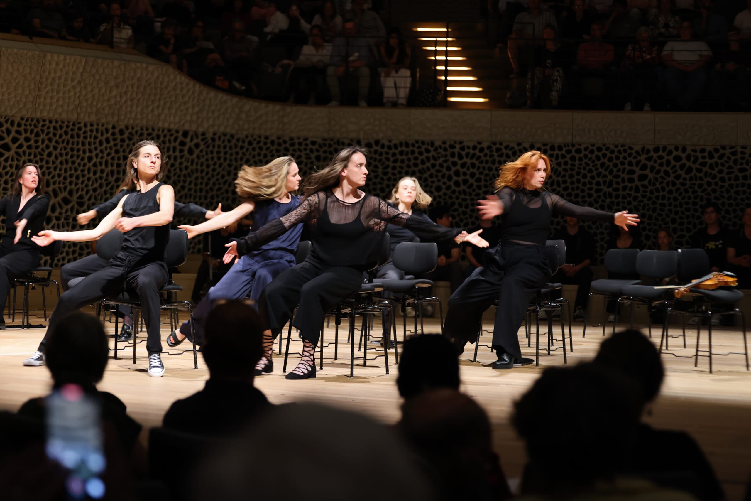 3. Soziale Symphonie